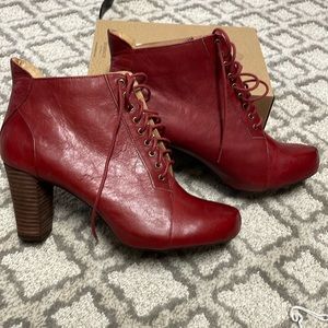 Nine West booties